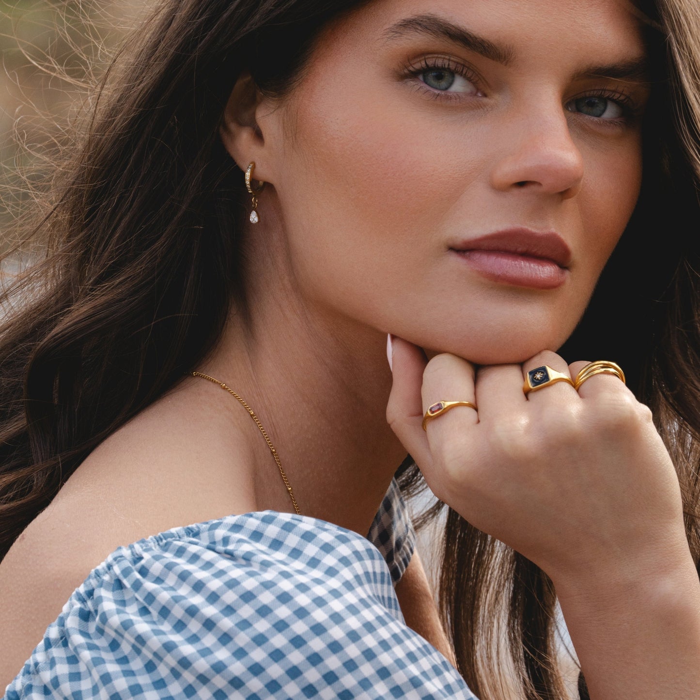 Damen Ring Gold mit Zirkon, schmaler Edelstahlring, wasserfest, hypoallergen