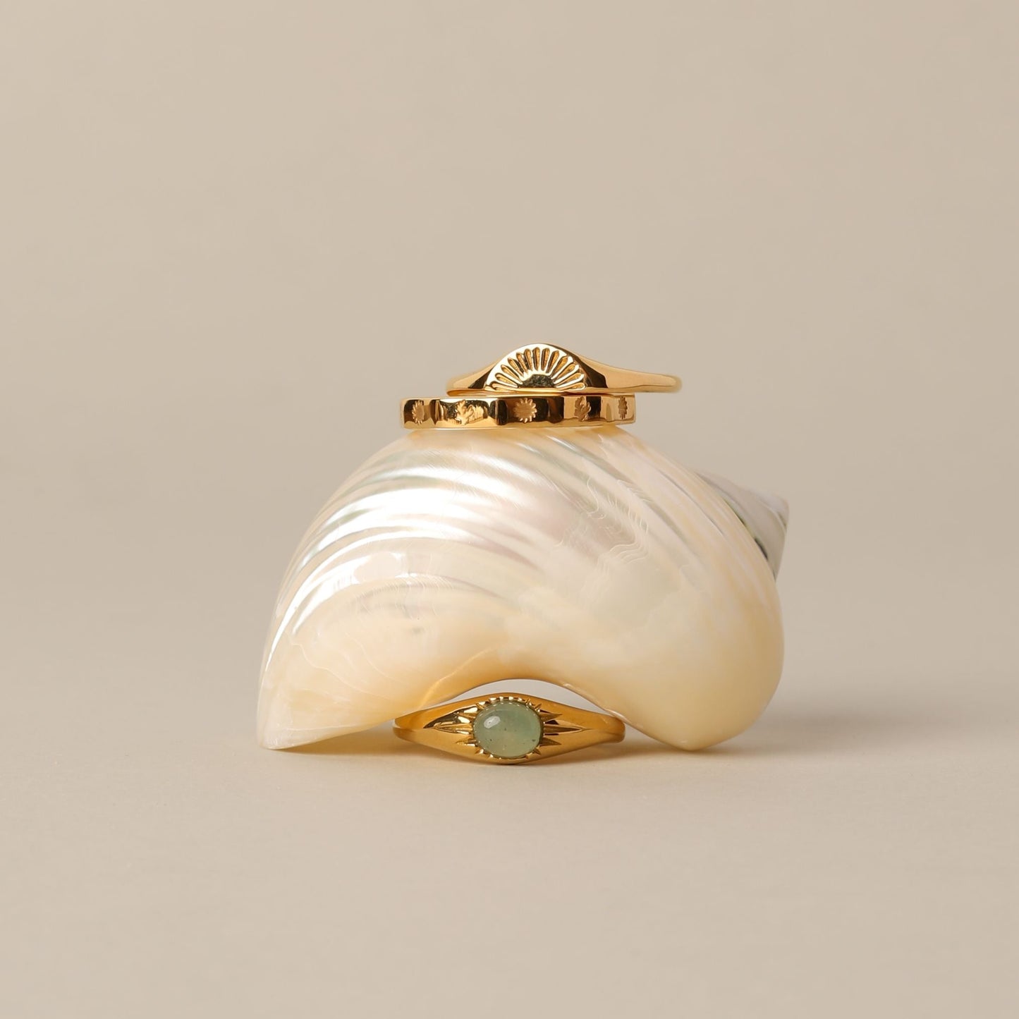 Damen Ring Gold Grün mit Jade Stein, wasserfest, hypoallergen, 6 mm