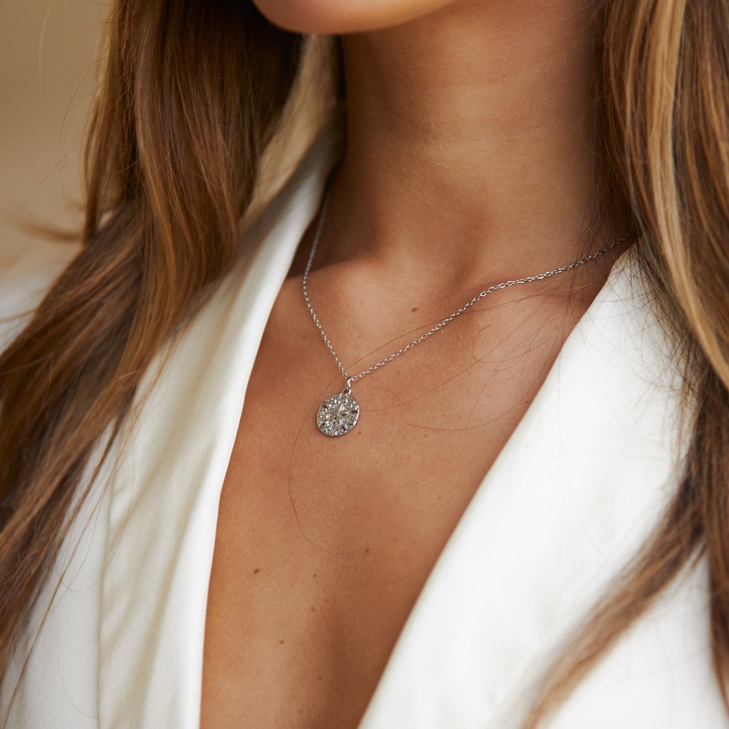 Damen Halskette Sanddollar Anhänger Gold wasserdicht hypoallergen