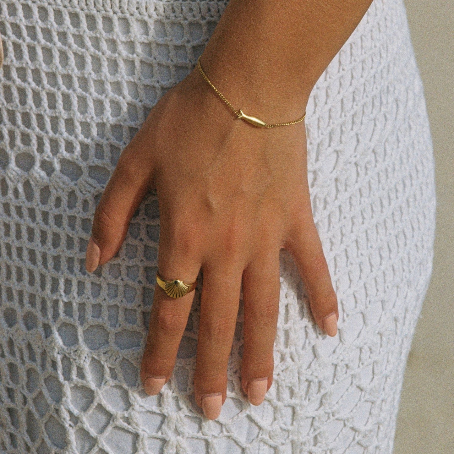 Damen Ring Gold Muschel wasserfest hypoallergen