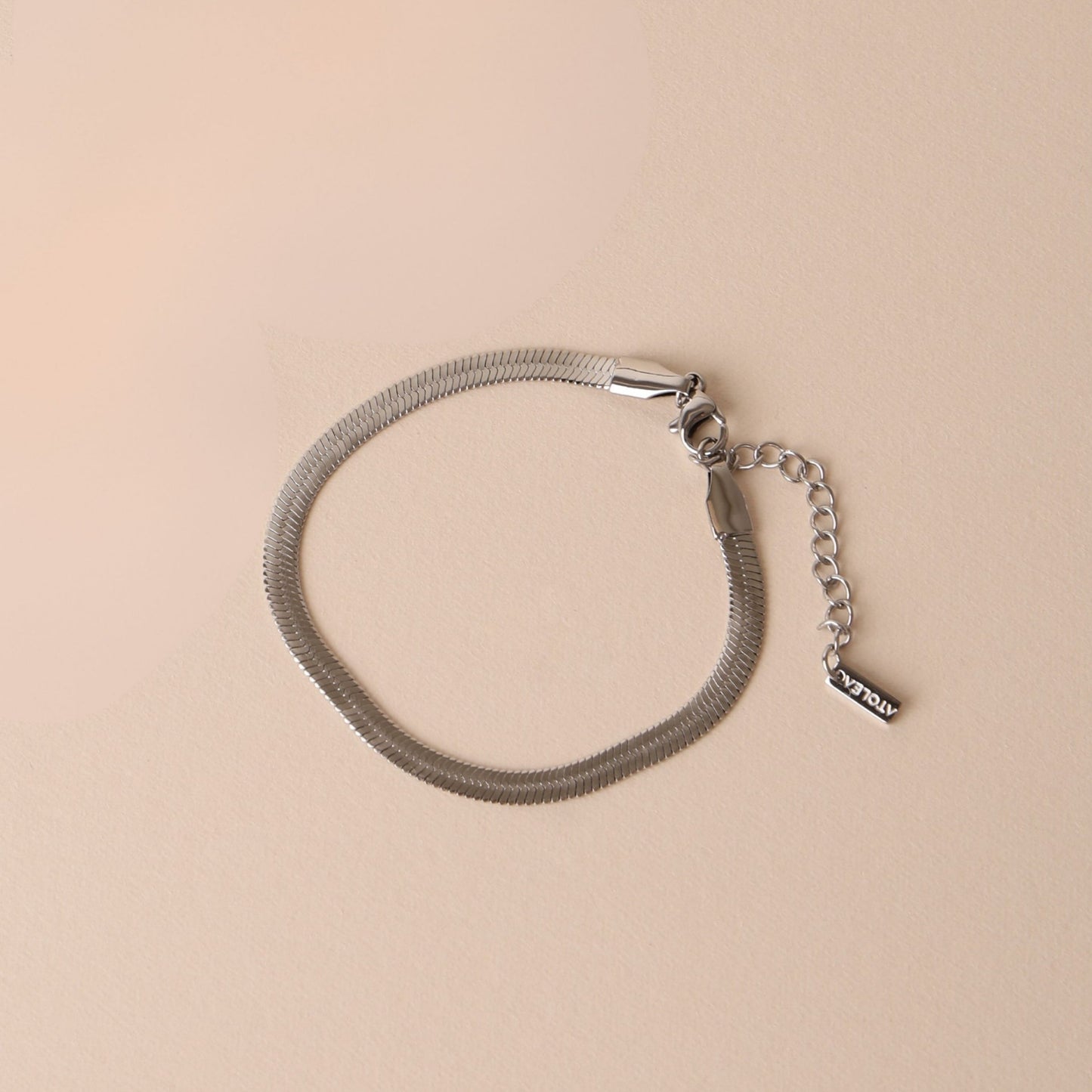 Damen Herringbone Armband Gold verstellbar wasserfest hypoallergen Edelstahl 4 mm