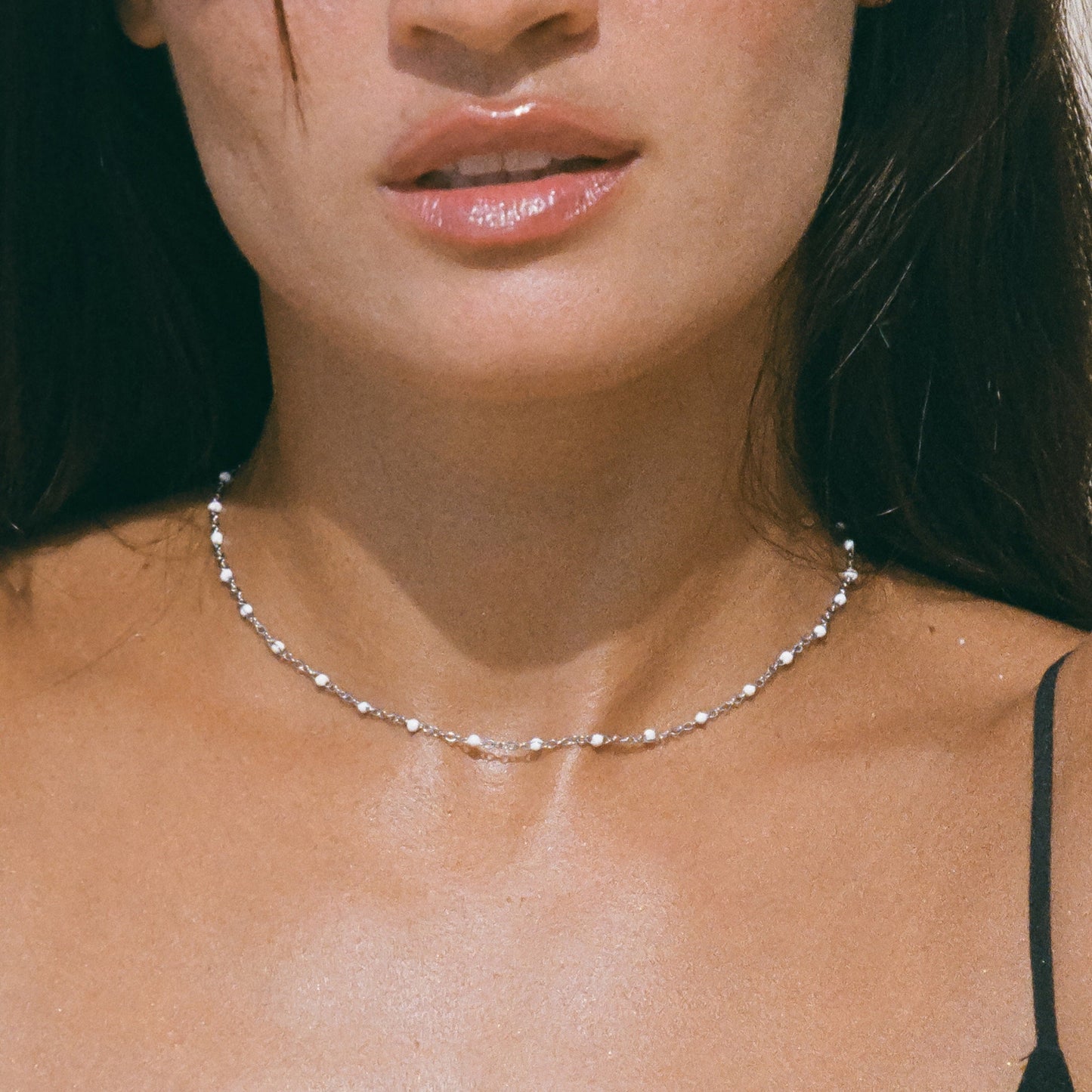 Damen Choker Halskette Weiß Gold Perlenoptik wasserfest hypoallergen