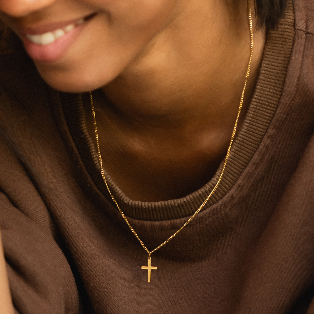 Damen Kreuz Halskette Gold minimalistischer Anhänger wasserdicht hypoallergen