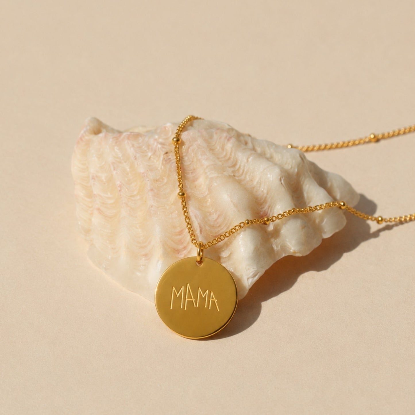 Damen Halskette Gold personalisiert mit Handschrift Gravur, runder Anhänger