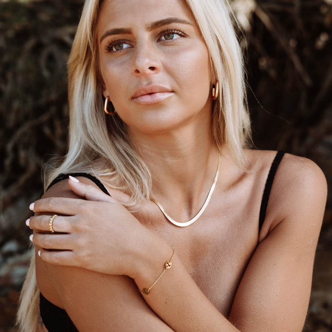 Damen Herringbone Choker Gold Halskette wasserfest Edelstahl 4 mm