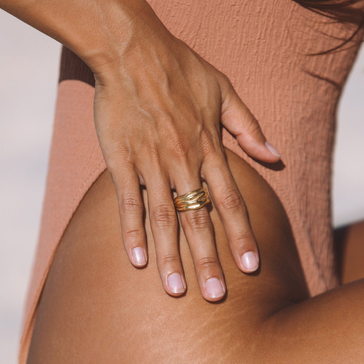 Damen Statement Ring Gold Asymmetrisch Wasserfest