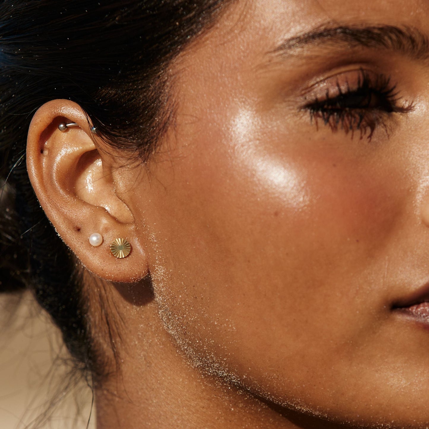 Damen Ohrstecker Sonne Gold minimalistisch wasserdicht hypoallergen