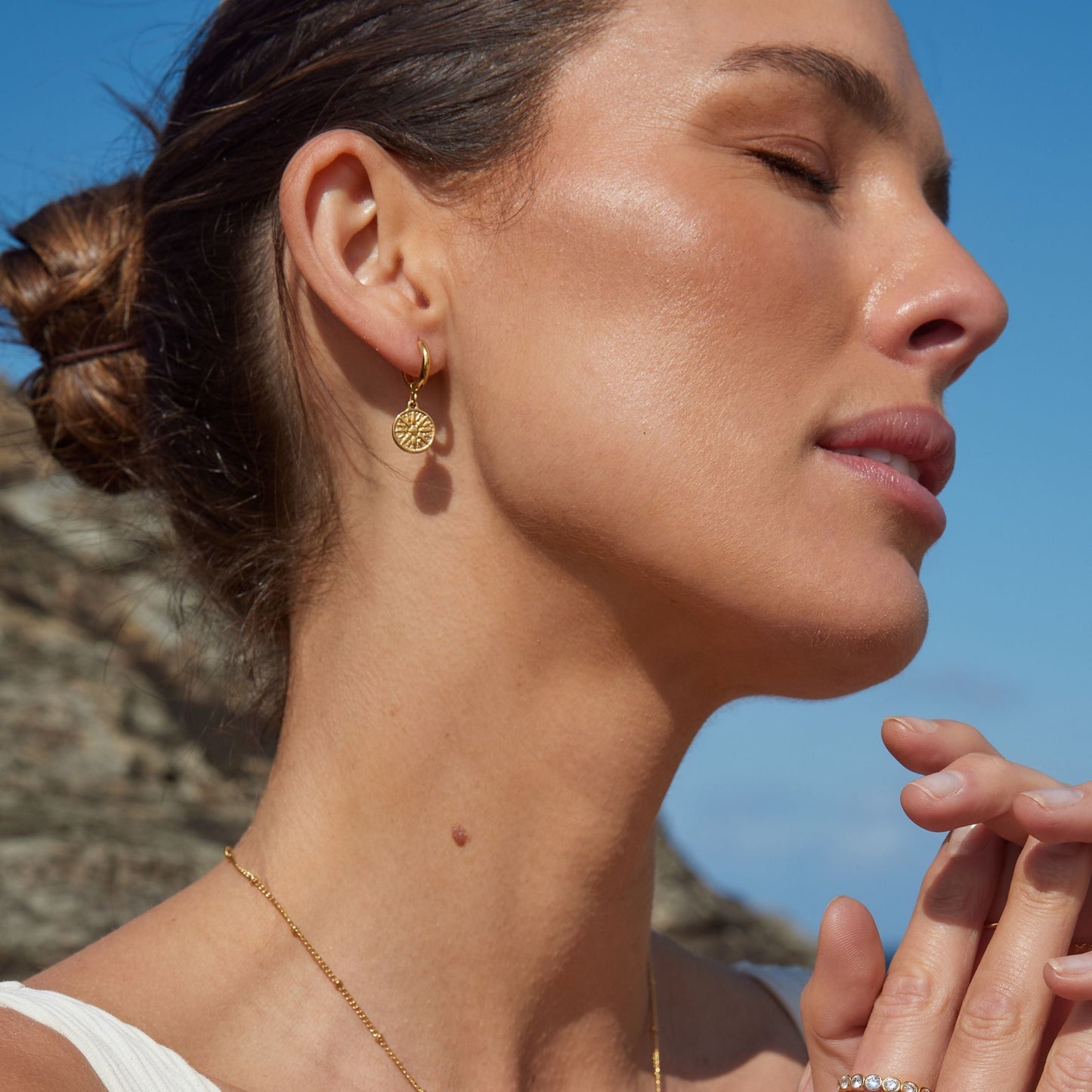 Damen Sonnen Creolen gold Edelstahl wasserfest hypoallergene Ohrringe