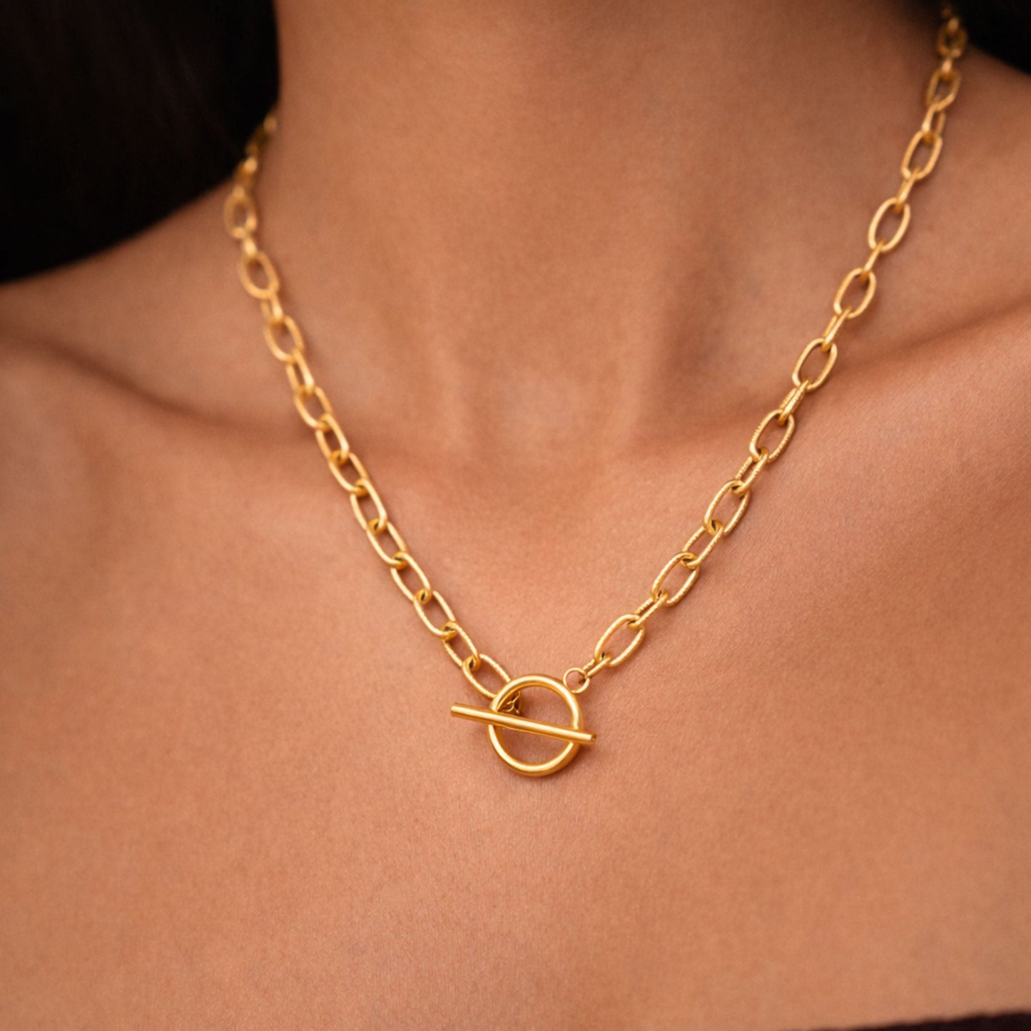 Damen Paperclip Choker Gold wasserfest mit Toggle Verschluss