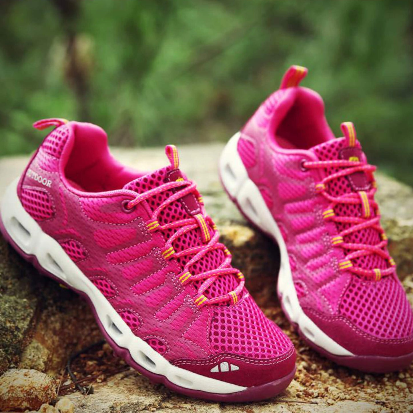 Kraftblüte Trekking Sneaker