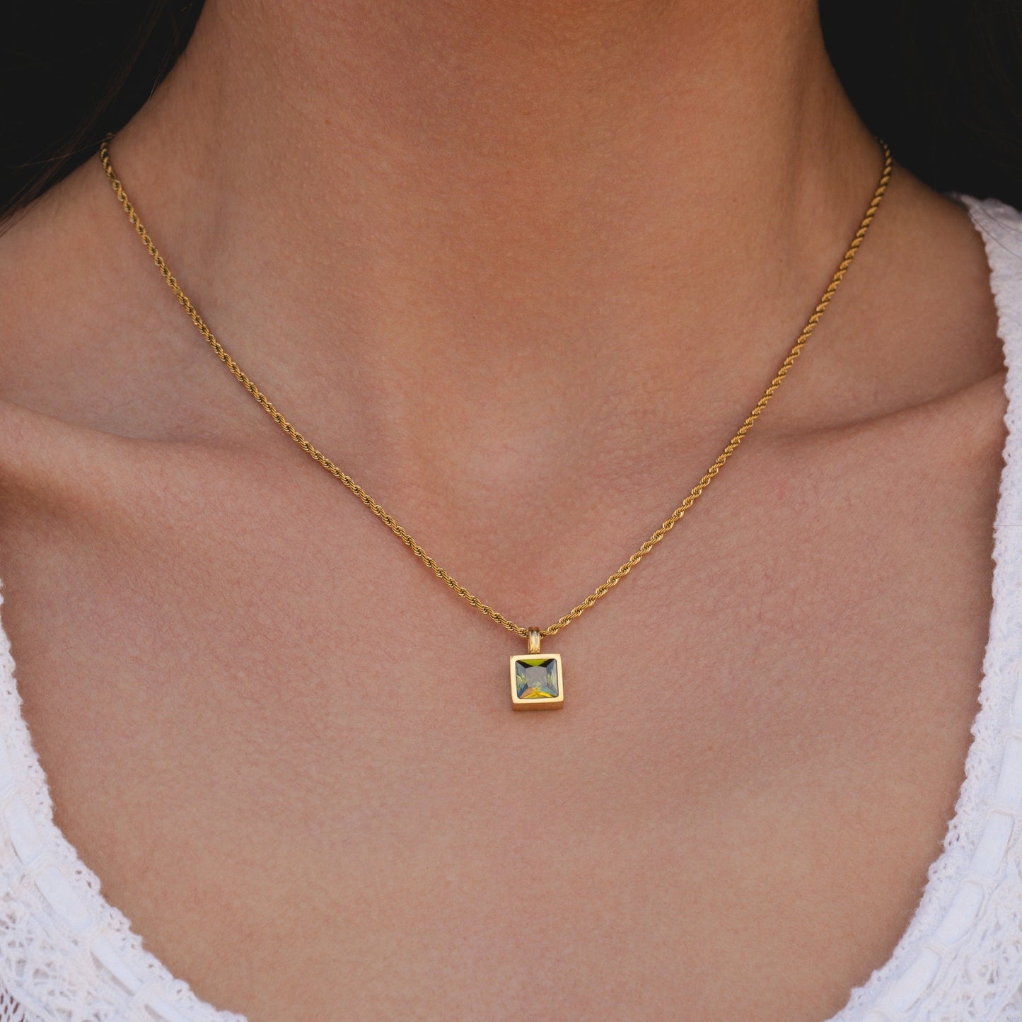 Damen Grüne Halskette Gold mit Zirkon Anhänger wasserfest Rope Chain