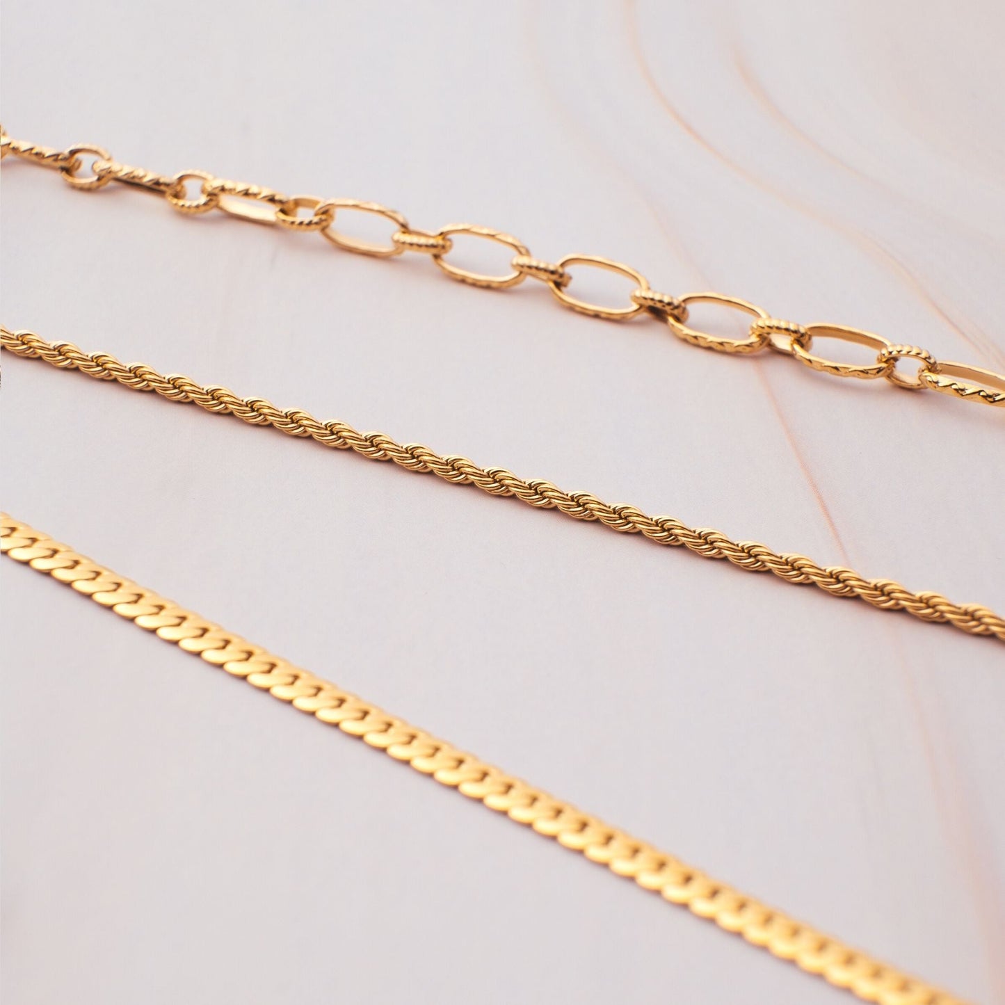 Damen Rope Chain Halskette Gold wasserfest hypoallergen 2 mm Kette