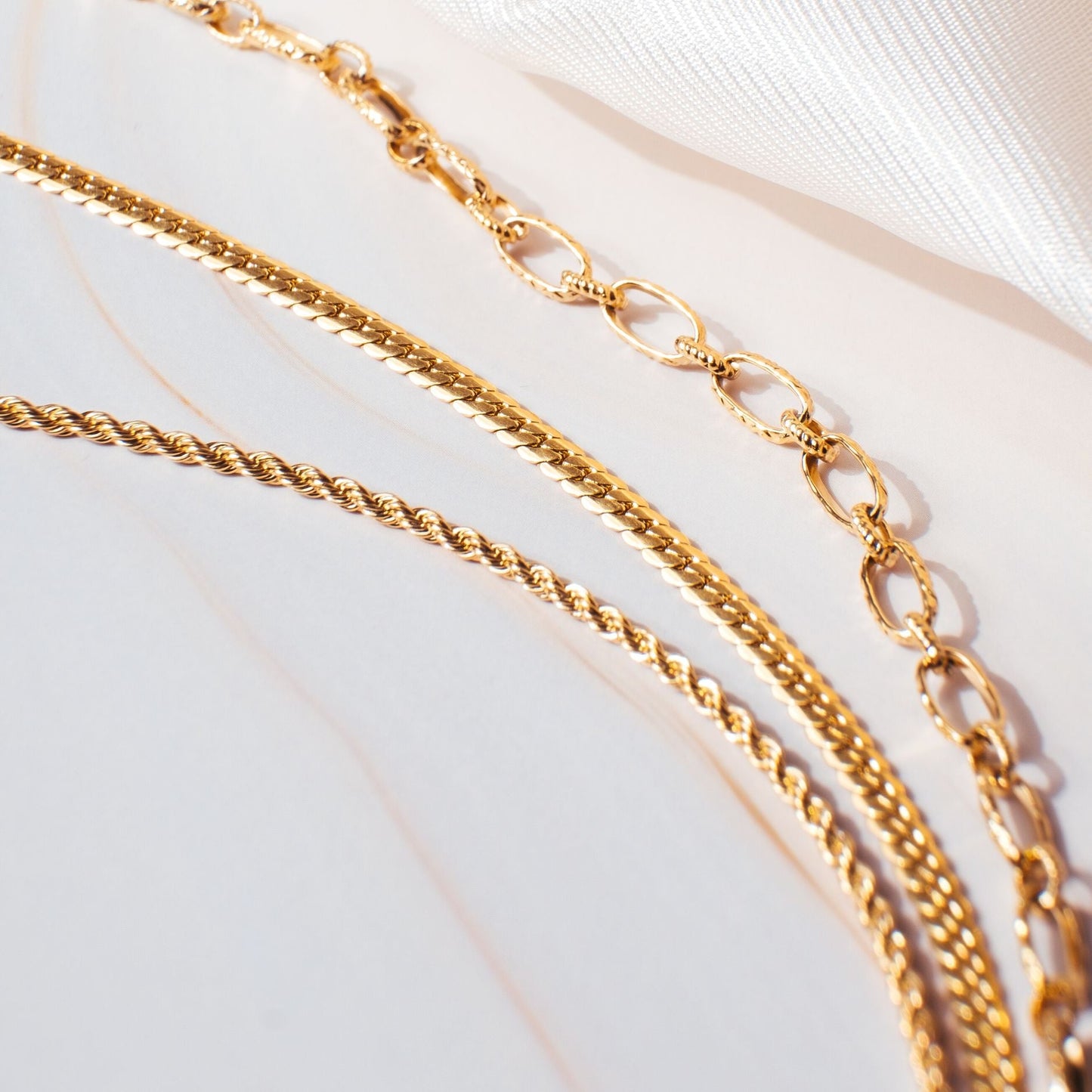 Damen Choker Halskette Gold 3 mm wasserfest Edelstahl verstellbar