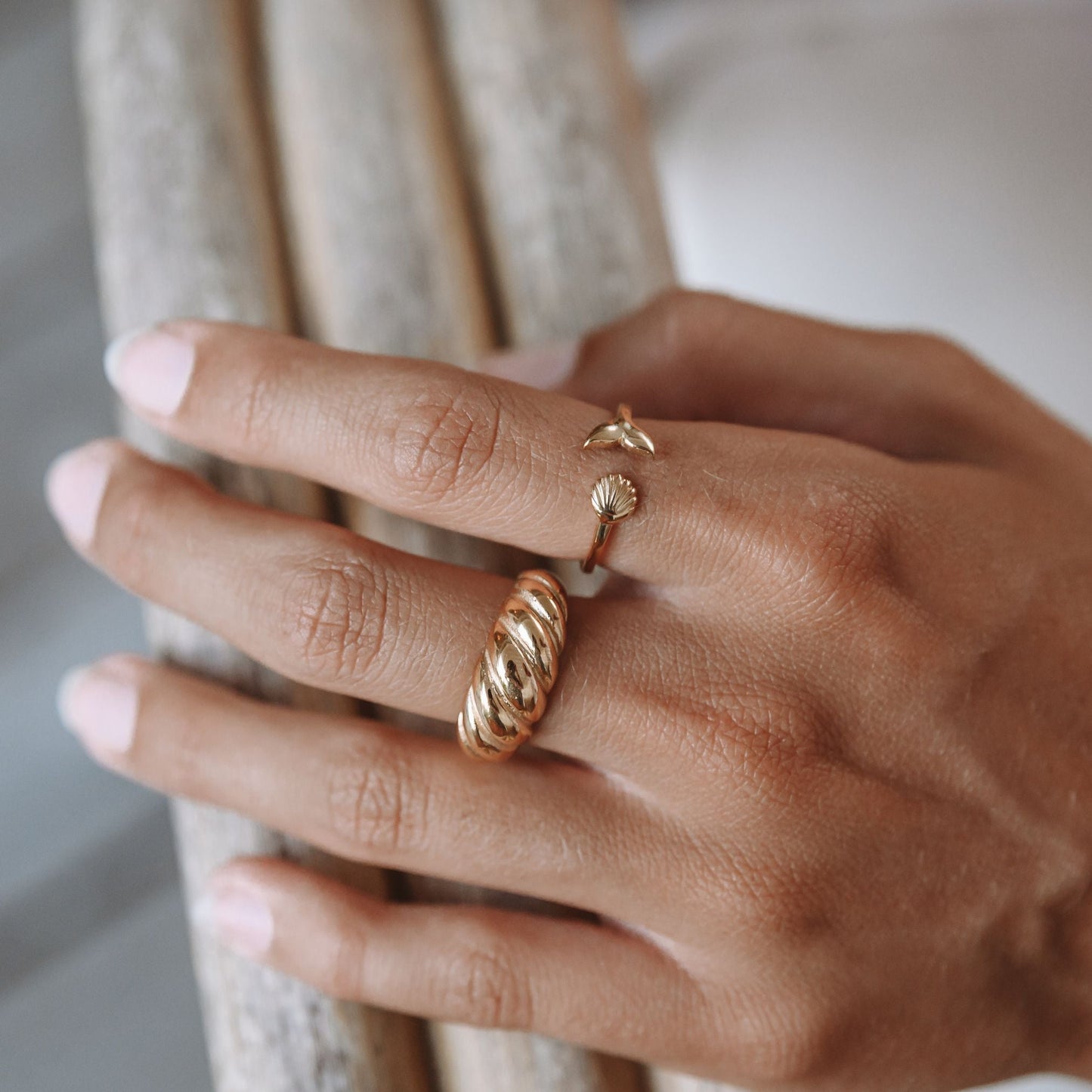 Damen Ring Gold Croissant Design wasserfest hypoallergen