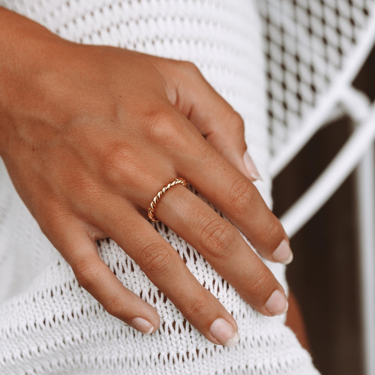 Damen Ring gold gedreht wasserfest stapelbar