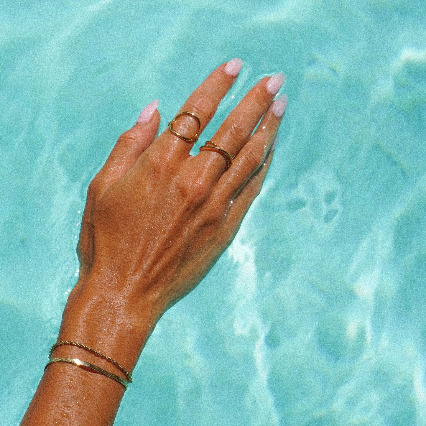 Damen Doppelring Gold verschlungen wasserfest hypoallergen