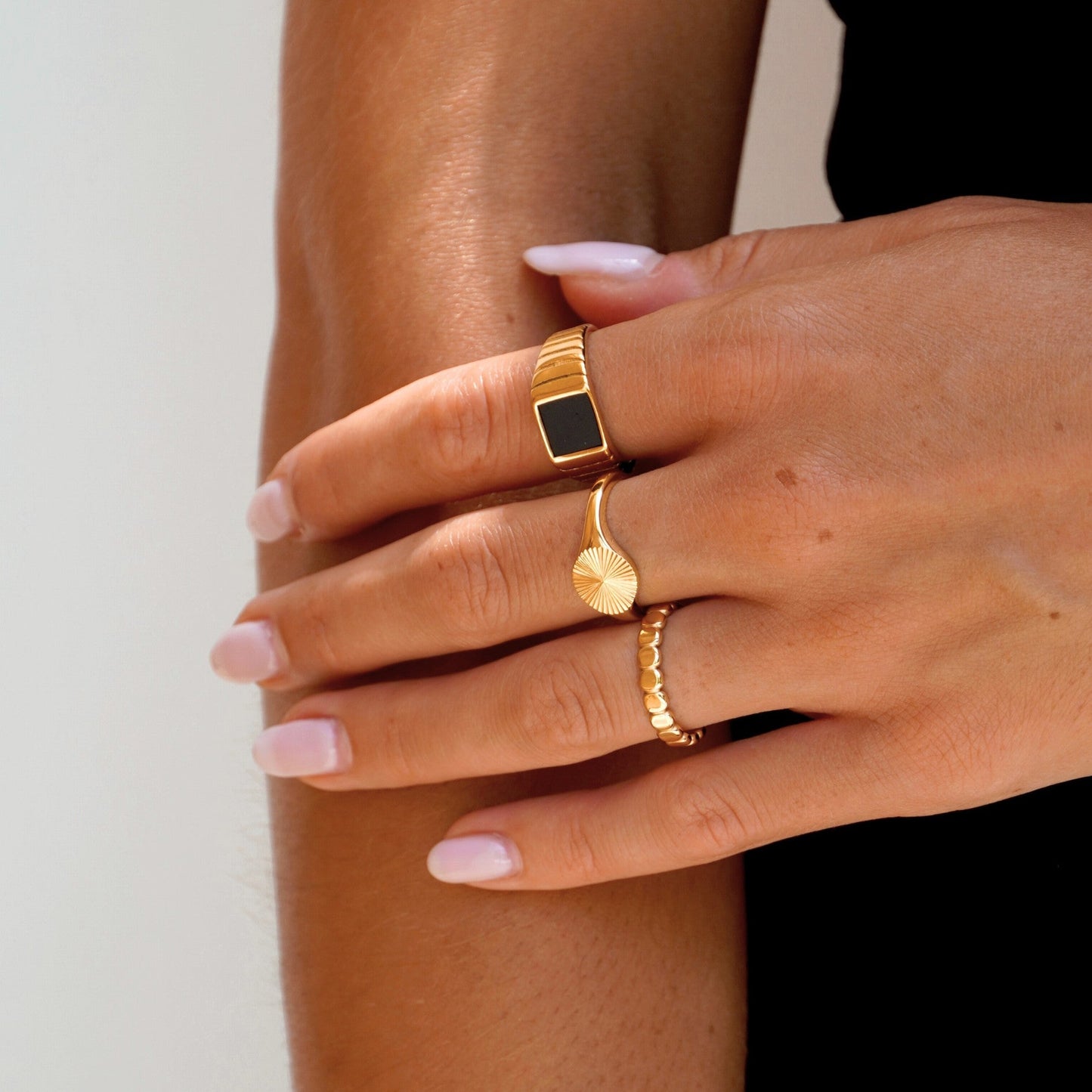 Siegelring Gold Sonnenmotiv wasserfest hypoallergen