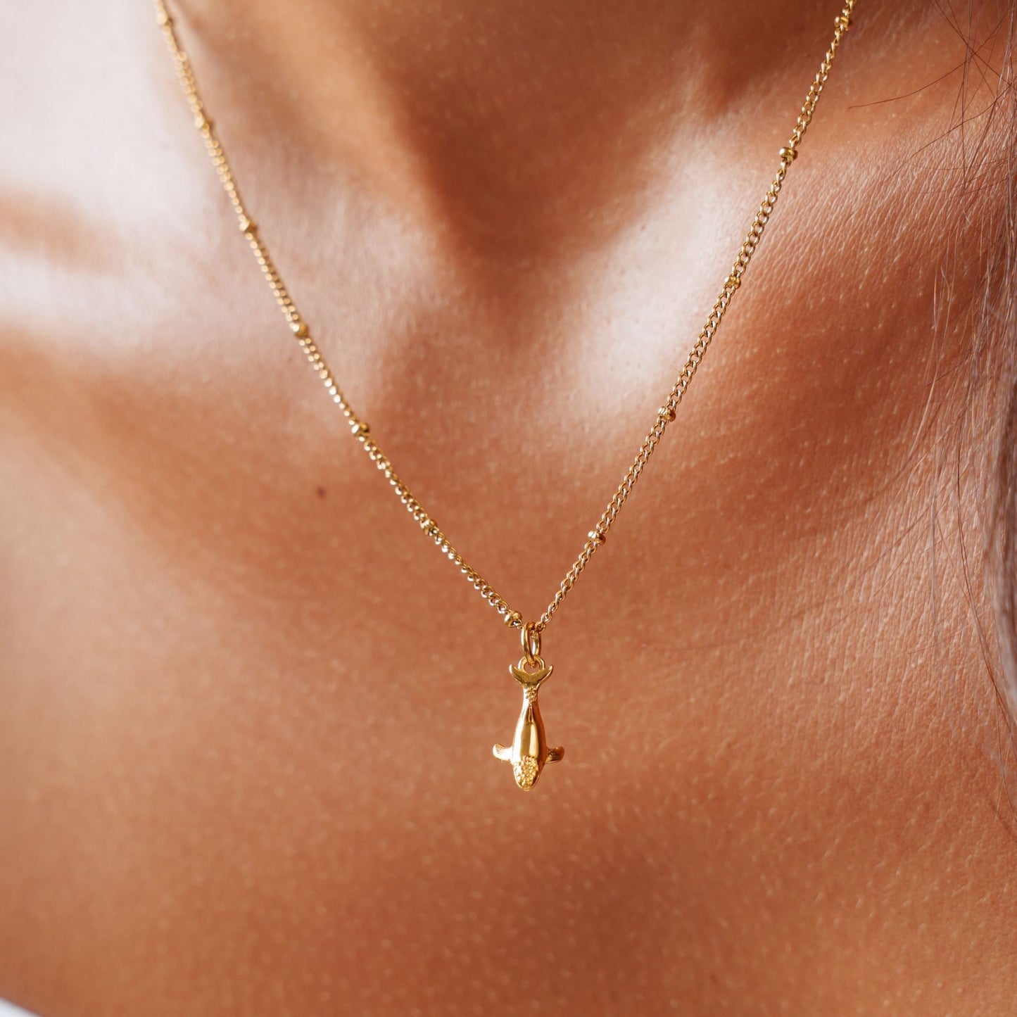 Damen Wal Kette Gold mit Anhänger wasserfest Edelstahl