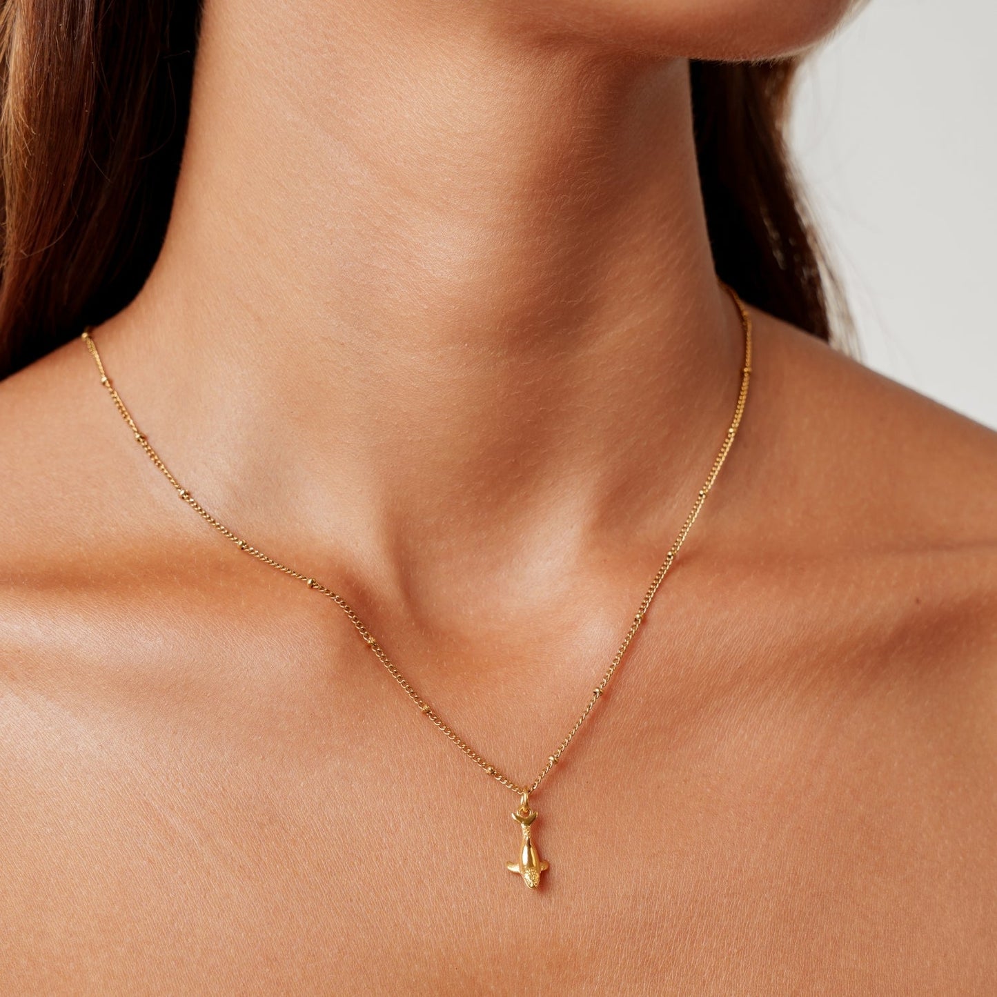 Damen Wal Kette Gold mit Anhänger wasserfest Edelstahl