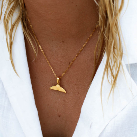Damen Halskette Gold Walflosse Anhänger wasserdicht hypoallergen