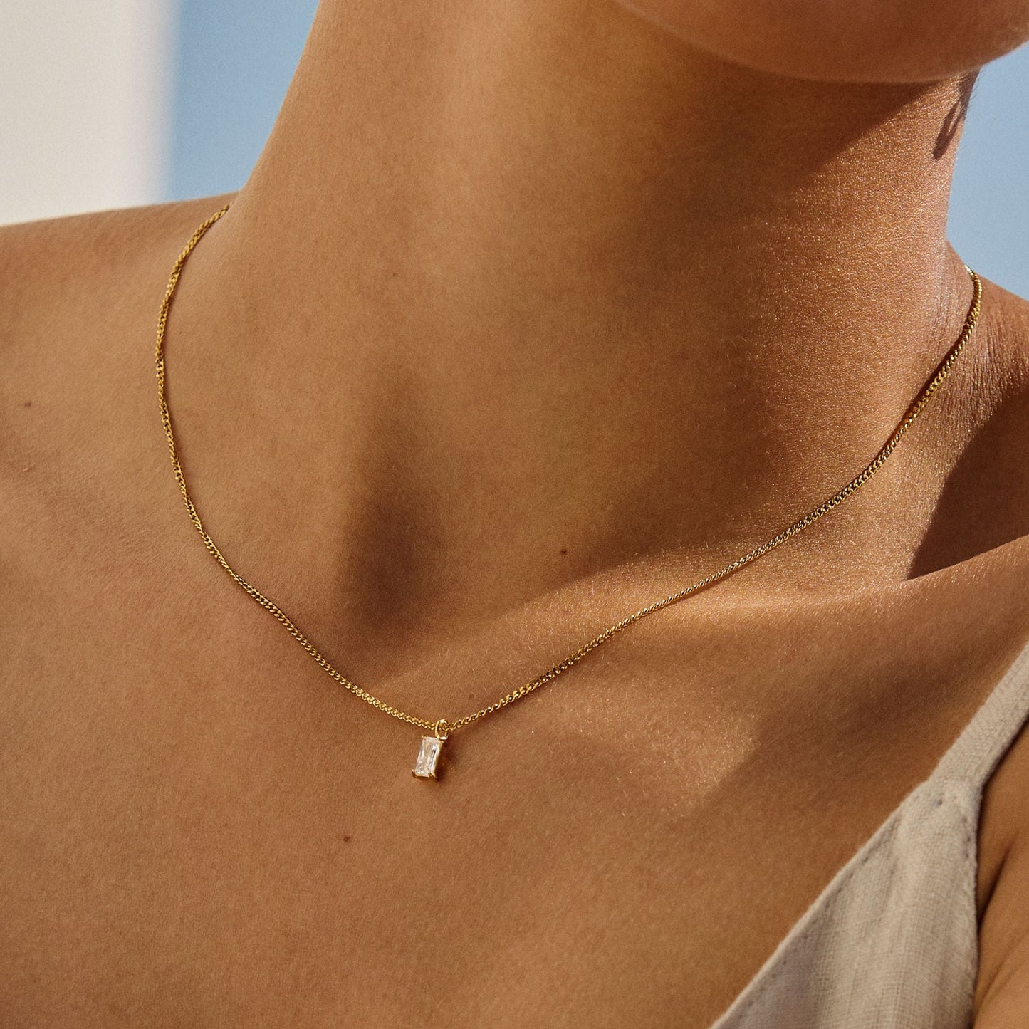 Damen Halskette Gold Kristall Anhänger Zirkonia wasserdicht hypoallergen